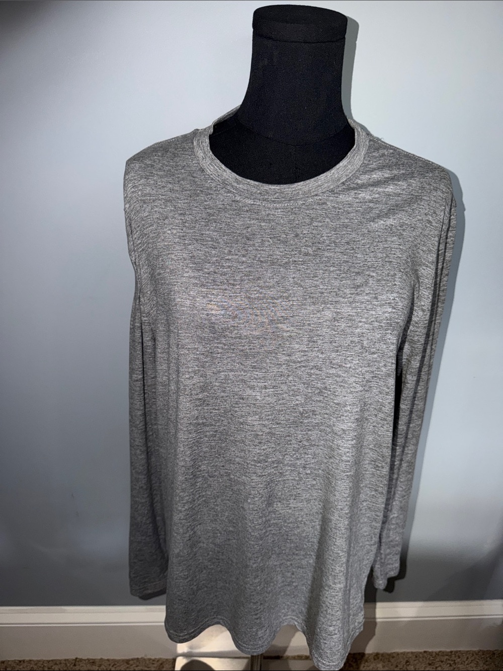 Legend Heather Gray Long Sleeve Lightweight Crewneck Shirt Size M